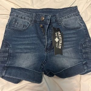 Just looking to get rid of size small